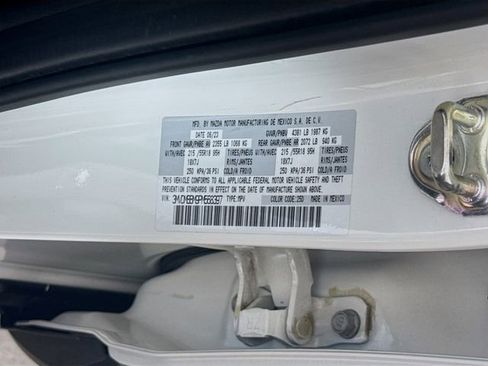 Used 2023 MAZDA CX-30 AWD 2.5 S w/ Select Package image 31