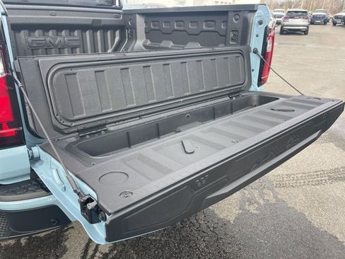 New 2026 GMC Canyon Denali image 36