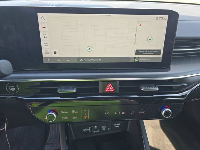 Used 2025 Kia K5 GT-Line w/ GT-Line Premium Package FWD image 12