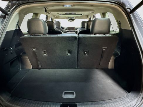 Used 2022 Kia Telluride EX w/ EX Premium Package image 25