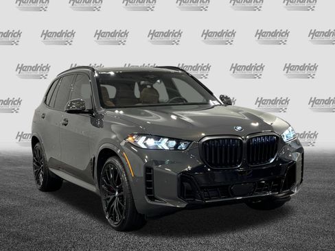 New 2026 BMW X5 xDrive40i w/ M Sport Package AWD/4WD image 2
