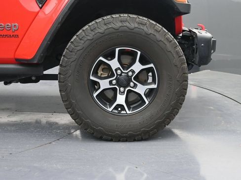 Used 2021 Jeep Wrangler Unlimited Rubicon AWD/4WD image 37