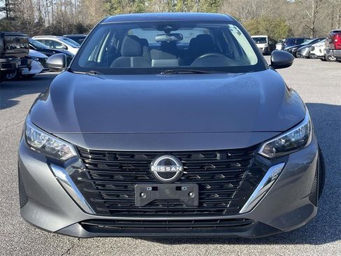 Used 2024 Nissan Sentra SV image 8
