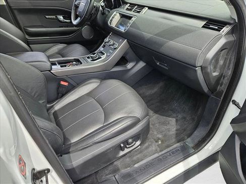 Used 2019 Land Rover Range Rover Evoque SE Premium AWD/4WD image 21