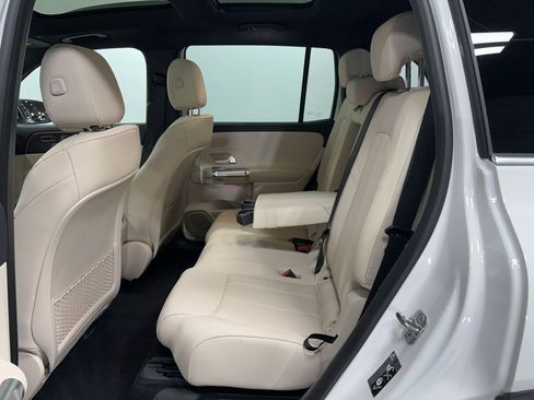 Certified 2024 Mercedes-Benz EQB 350 4MATIC SUV image 22