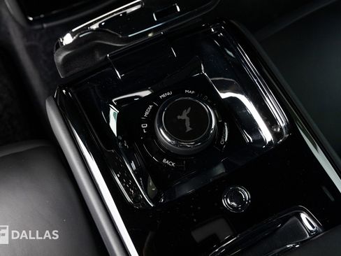 Used 2023 Rolls-Royce Phantom Sedan w/ The Phantom Package image 41