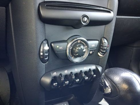 Used 2014 MINI Cooper Convertible image 25