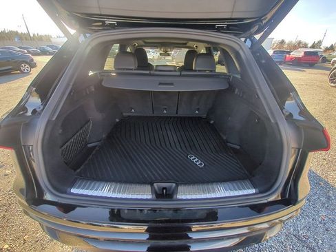 Used 2025 Audi SQ5 Premium Plus image 6