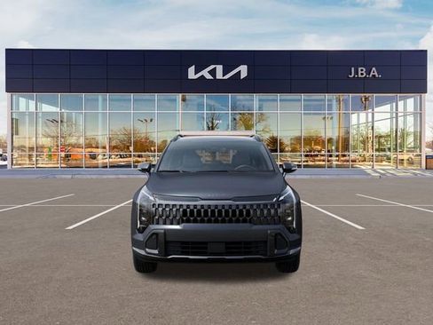 New 2026 Kia Sportage X-Line w/ X-Line Premium Package image 2