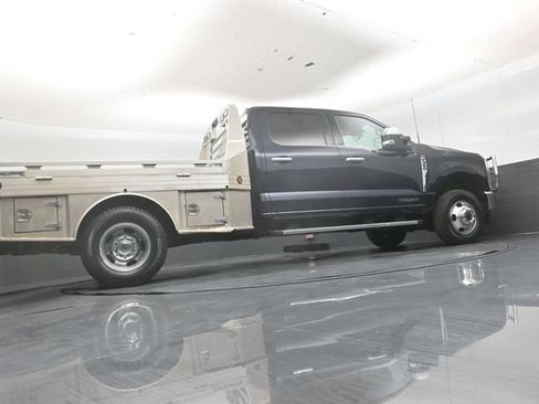 Used 2025 Ford F350 Lariat w/ Chrome Package AWD/4WD image 40