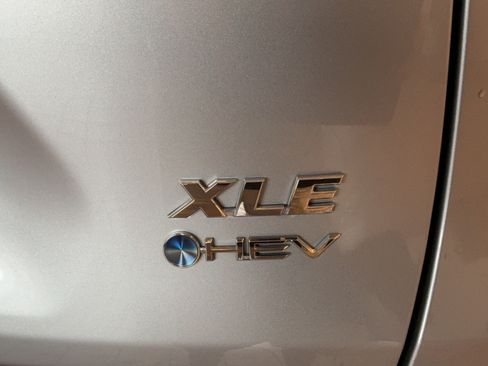 Certified 2025 Toyota RAV4 XLE AWD/4WD image 47