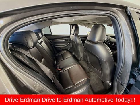 Used 2021 MAZDA MAZDA3 Premium Plus image 29