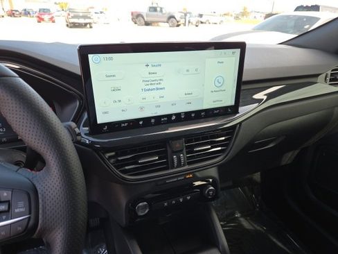 Used 2025 Ford Escape ST-Line w/ Tech Pack #1 image 13