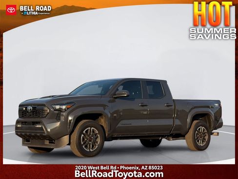 Used 2025 Toyota Tacoma TRD Sport AWD/4WD image 1