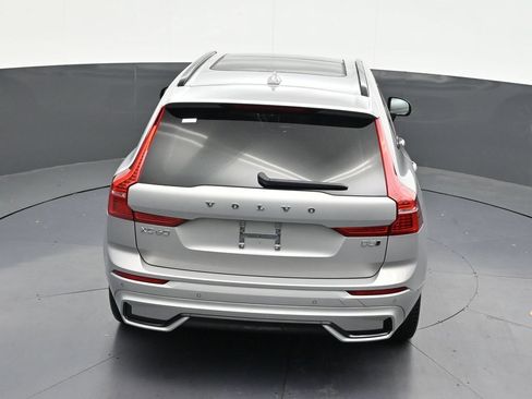 Used 2024 Volvo XC60 B5 Plus w/ Climate Package AWD/4WD image 24