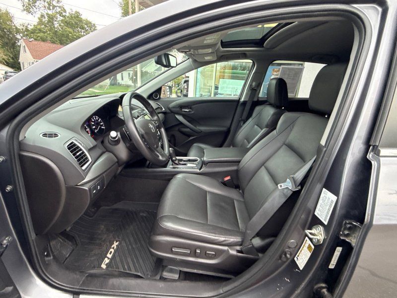 Used 2017 Acura RDX w/ Technology Package AWD/4WD image 11