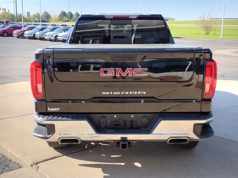 Used 2019 GMC Sierra 1500 SLT w/ SLT Premium Plus Package AWD/4WD image 15