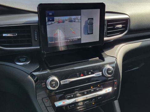 Used 2023 Ford Explorer ST-Line image 26