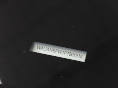 Used 2023 Audi RS e-tron GT image 38