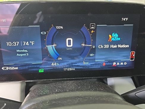 Used 2024 Chevrolet Equinox EV LT FWD image 5
