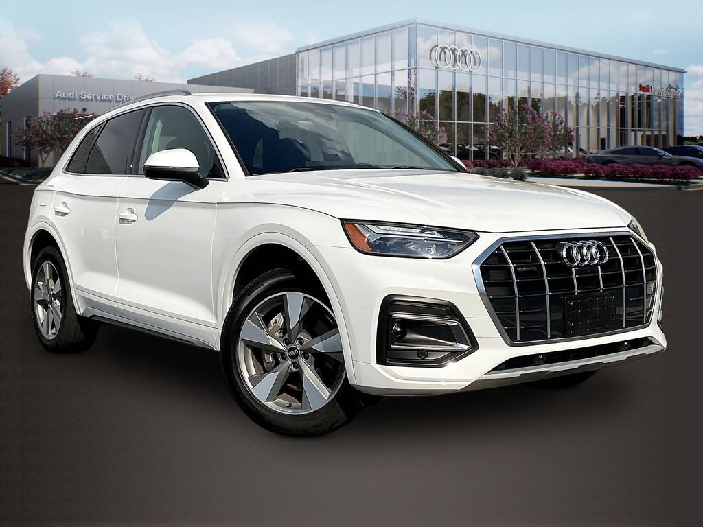 Used 2023 Audi Q5 2.0T Premium Plus w/ Premium Plus Package AWD/4WD image 1