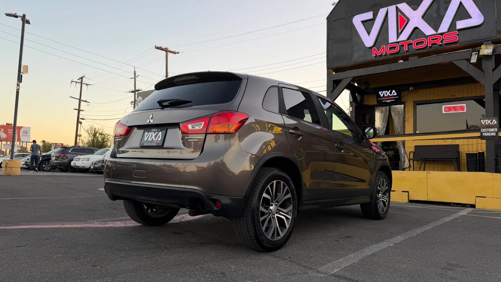 Used 2017 Mitsubishi Outlander Sport ES FWD image 5