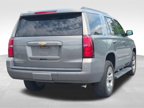 Used 2017 Chevrolet Tahoe LT w/ LT Signature Package AWD/4WD image 3