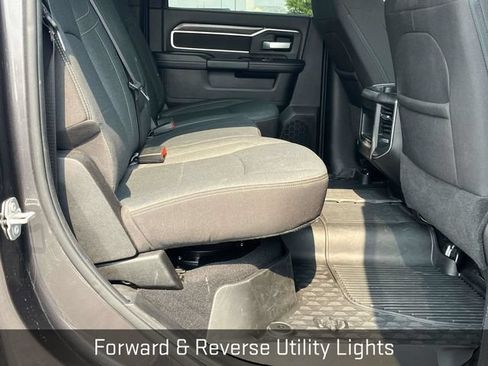 Used 2024 RAM 2500 Big Horn w/ Night Edition AWD/4WD image 21