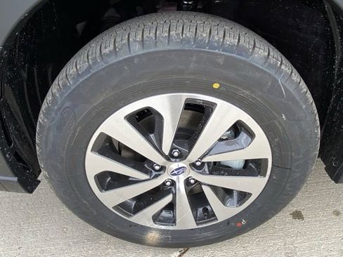 New 2025 Subaru Outback Premium image 25