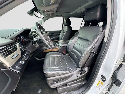 Used 2018 GMC Yukon Denali w/ Open Road Package image 25