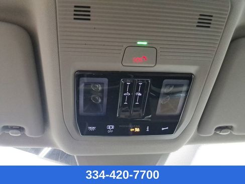 New 2026 Volkswagen Atlas SE image 28