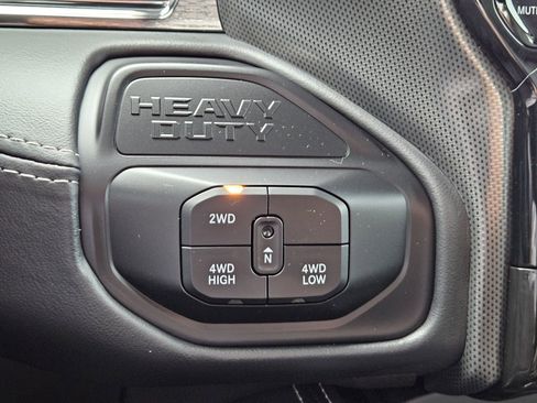 New 2025 RAM 2500 Limited image 23