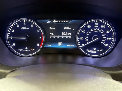 Used 2017 Genesis G80 3.8 w/ Option Group 03 image 14