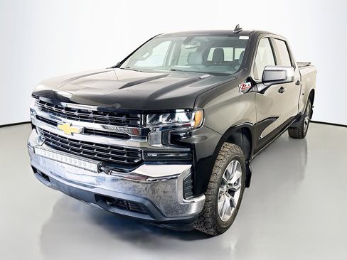 Used 2020 Chevrolet Silverado 1500 LT image 4