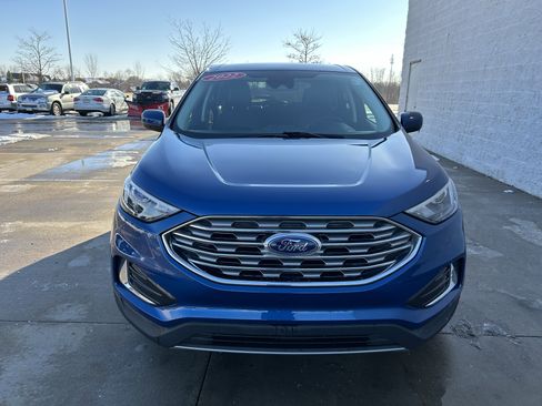 Used 2022 Ford Edge SEL image 2