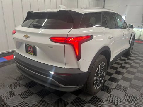 Used 2024 Chevrolet Blazer EV LT AWD/4WD image 3