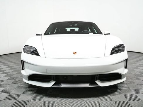 Certified 2025 Porsche Taycan 4S AWD/4WD image 39