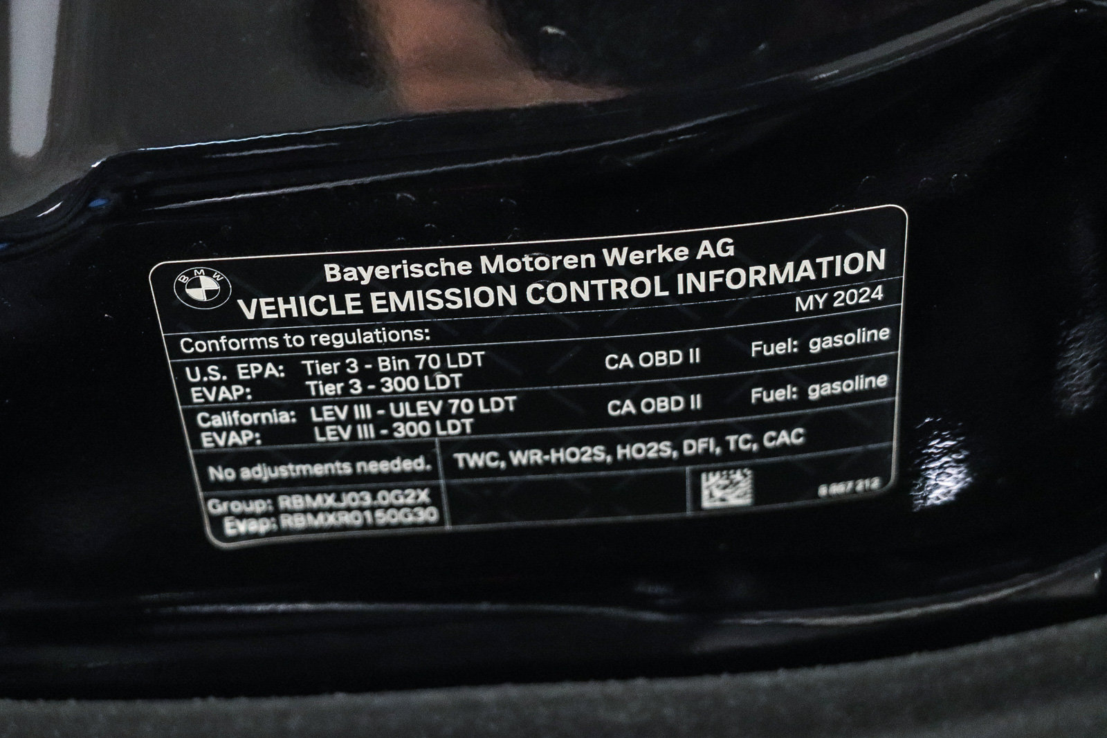 Certified 2024 BMW X4 M40i w/ Premium Package AWD/4WD image 31
