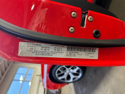 Used 2016 Dodge Challenger R/T Plus image 30