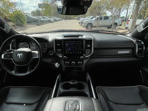 Used 2024 RAM 1500 Laramie image 10