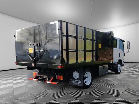 New 2025 Chevrolet Low Cab Forward RWD image 5