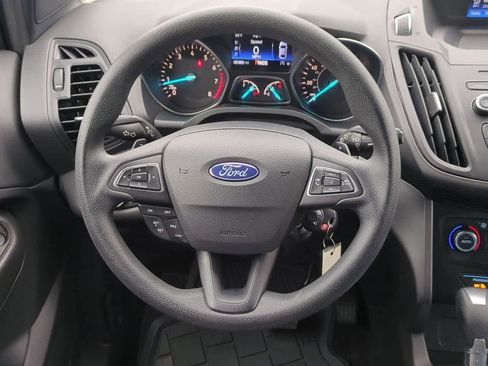 Used 2017 Ford Escape SE image 21