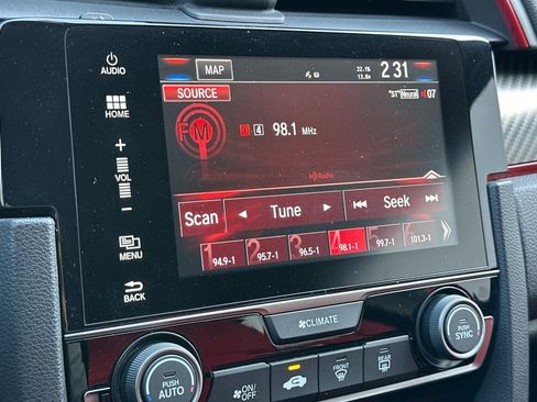 Used 2018 Honda Civic Type R image 26