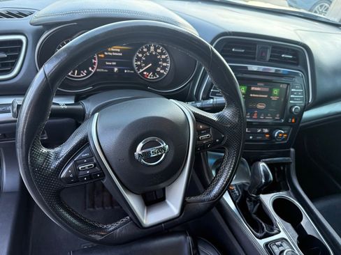 Used 2020 Nissan Maxima 3.5 SV w/ Floor Mat Group image 10