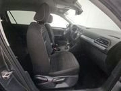 Used 2024 Volkswagen Tiguan S image 35