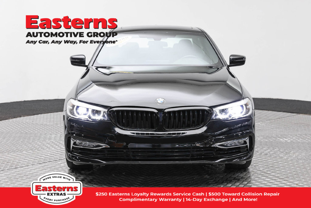 Used 2018 BMW 530i xDrive AWD/4WD image 3