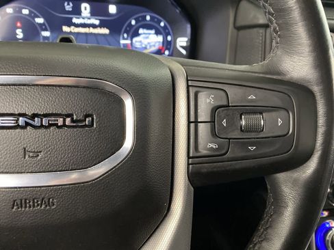 Used 2023 GMC Yukon XL Denali w/ Denali Reserve Package image 21