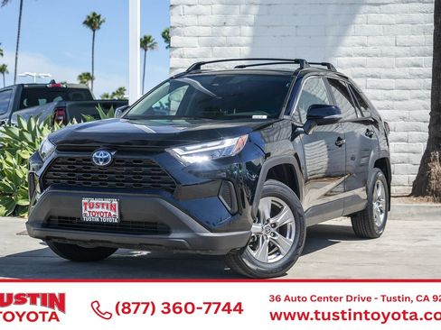 Certified 2024 Toyota RAV4 XLE AWD/4WD image 1