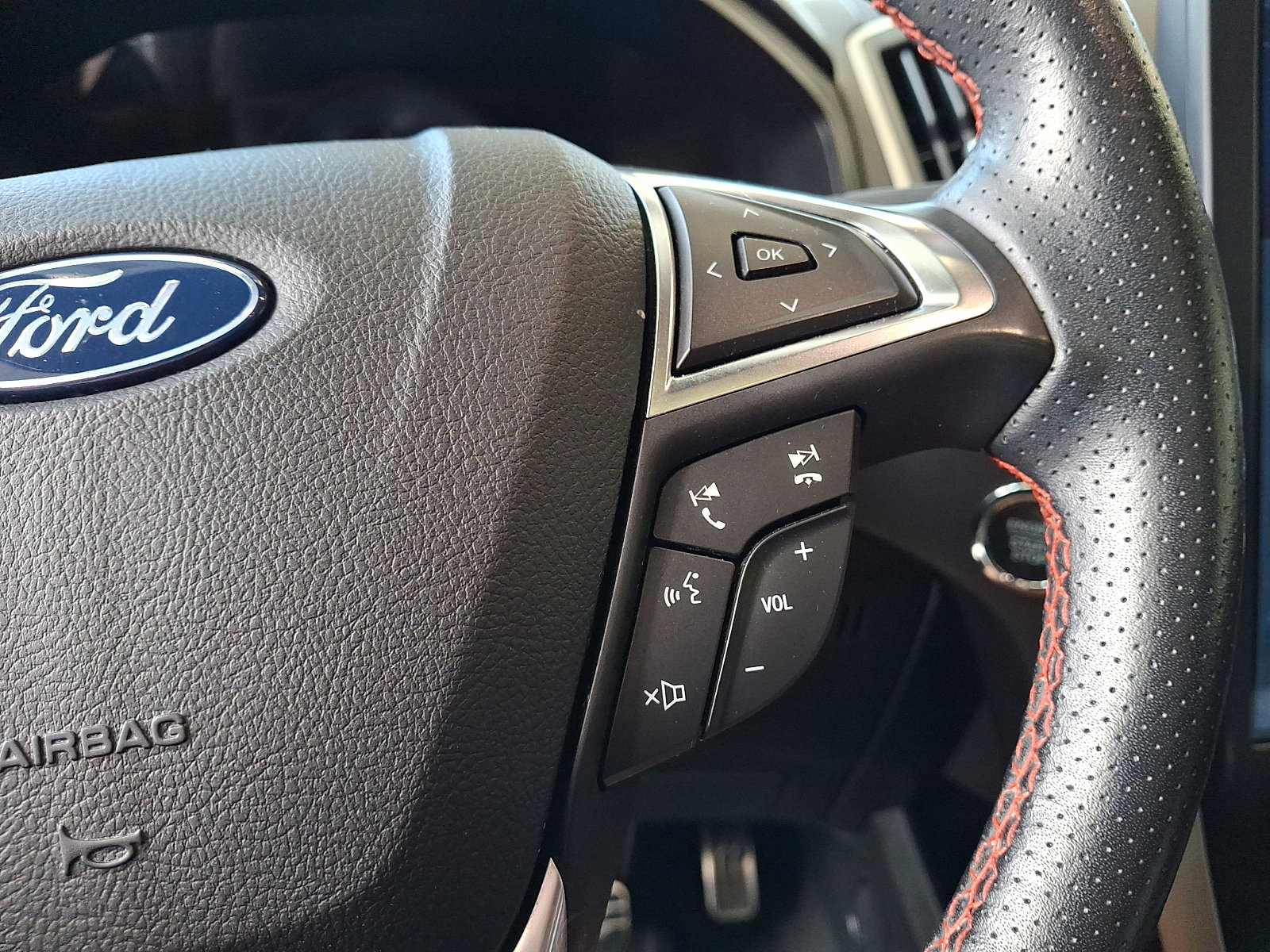 Certified 2023 Ford Edge ST-Line AWD/4WD image 21