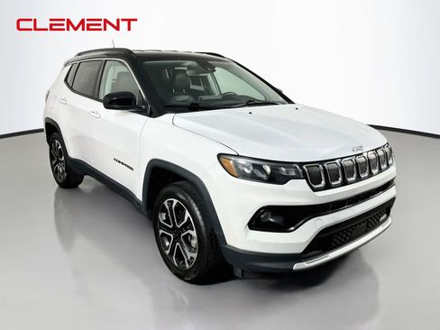 Used 2022 Jeep Compass Limited AWD/4WD image 3